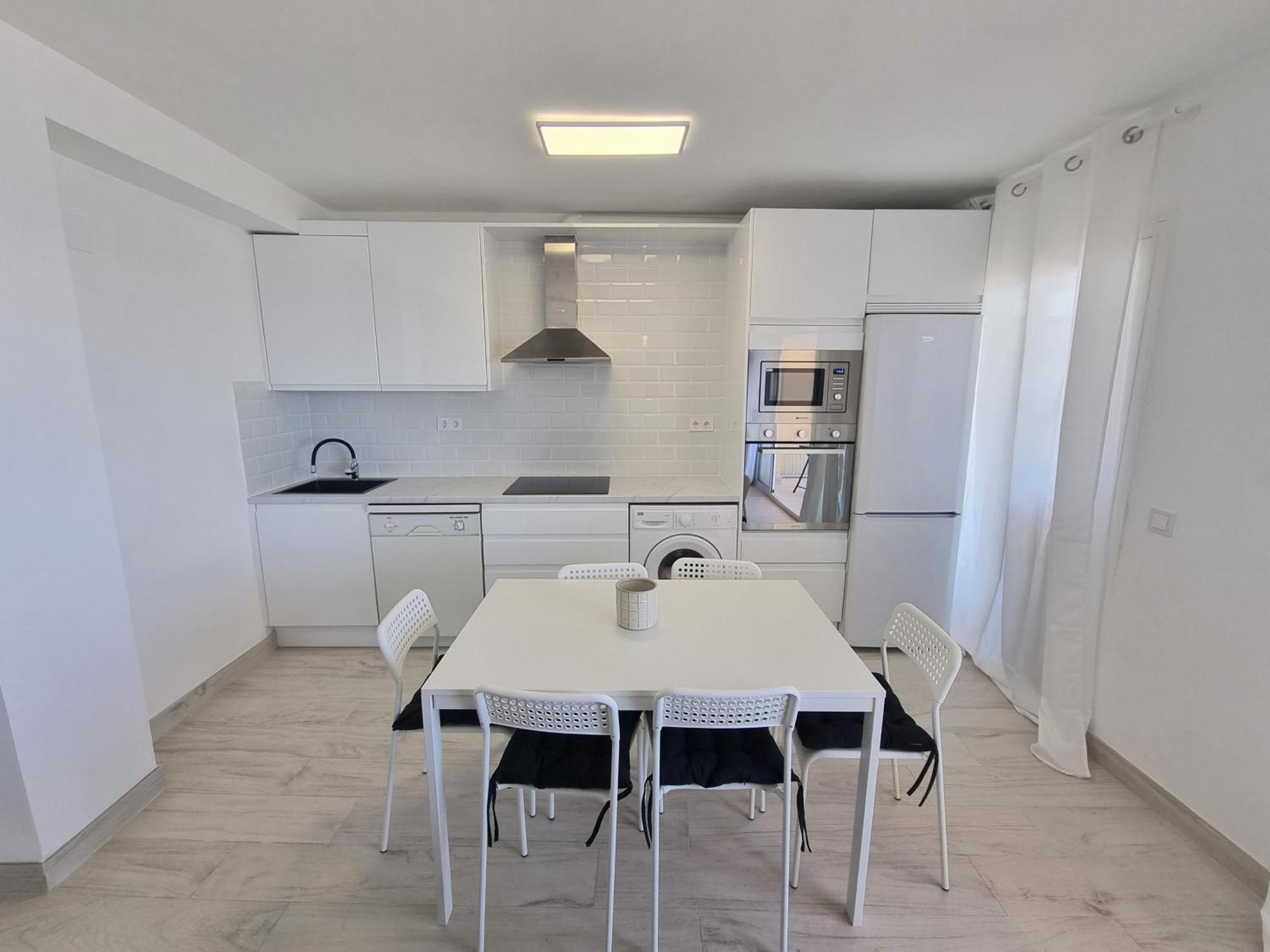 Apartment La Caracola I Beachfront & Center Fuengirola