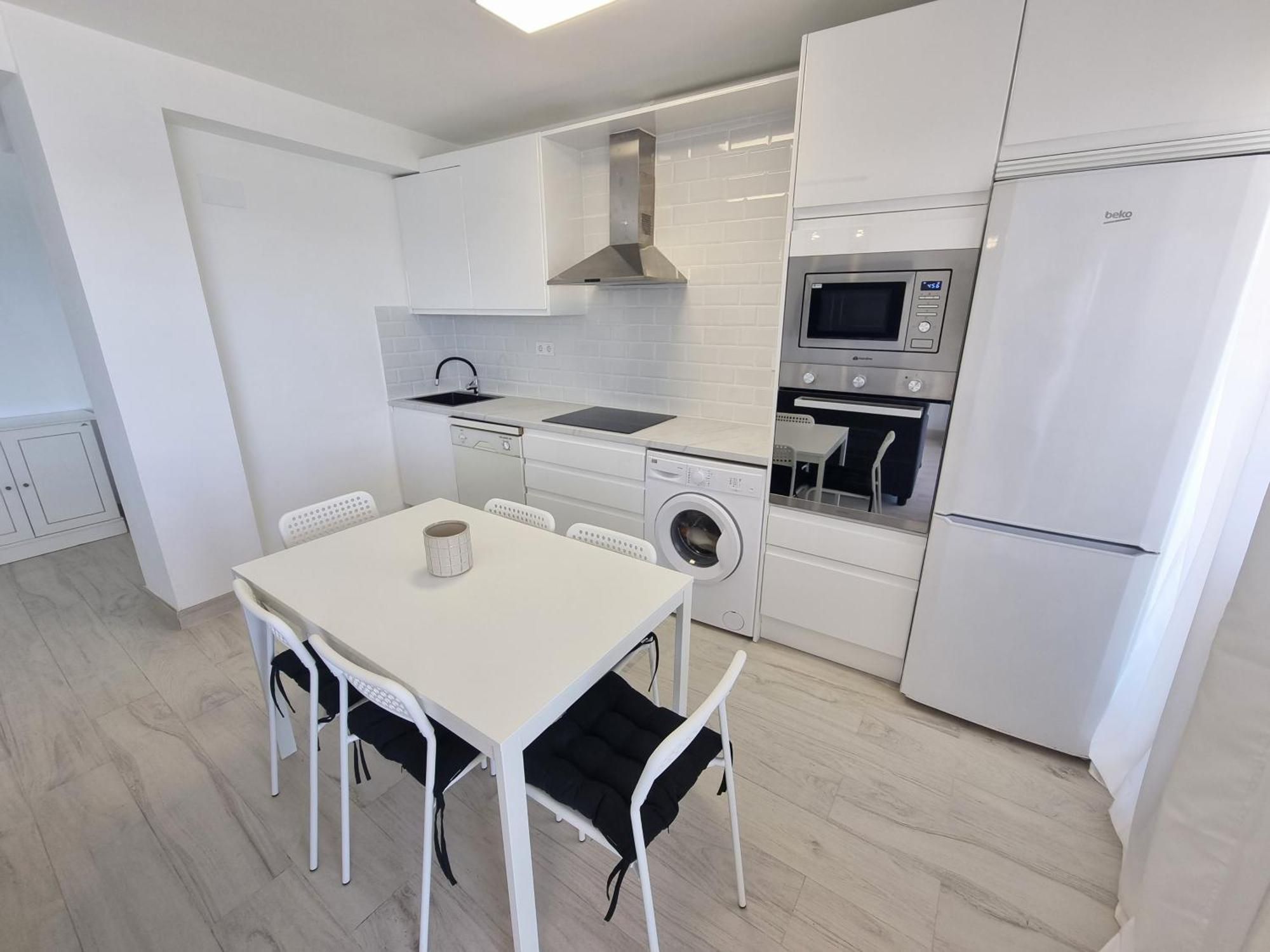 Apartment La Caracola I Beachfront & Center Fuengirola